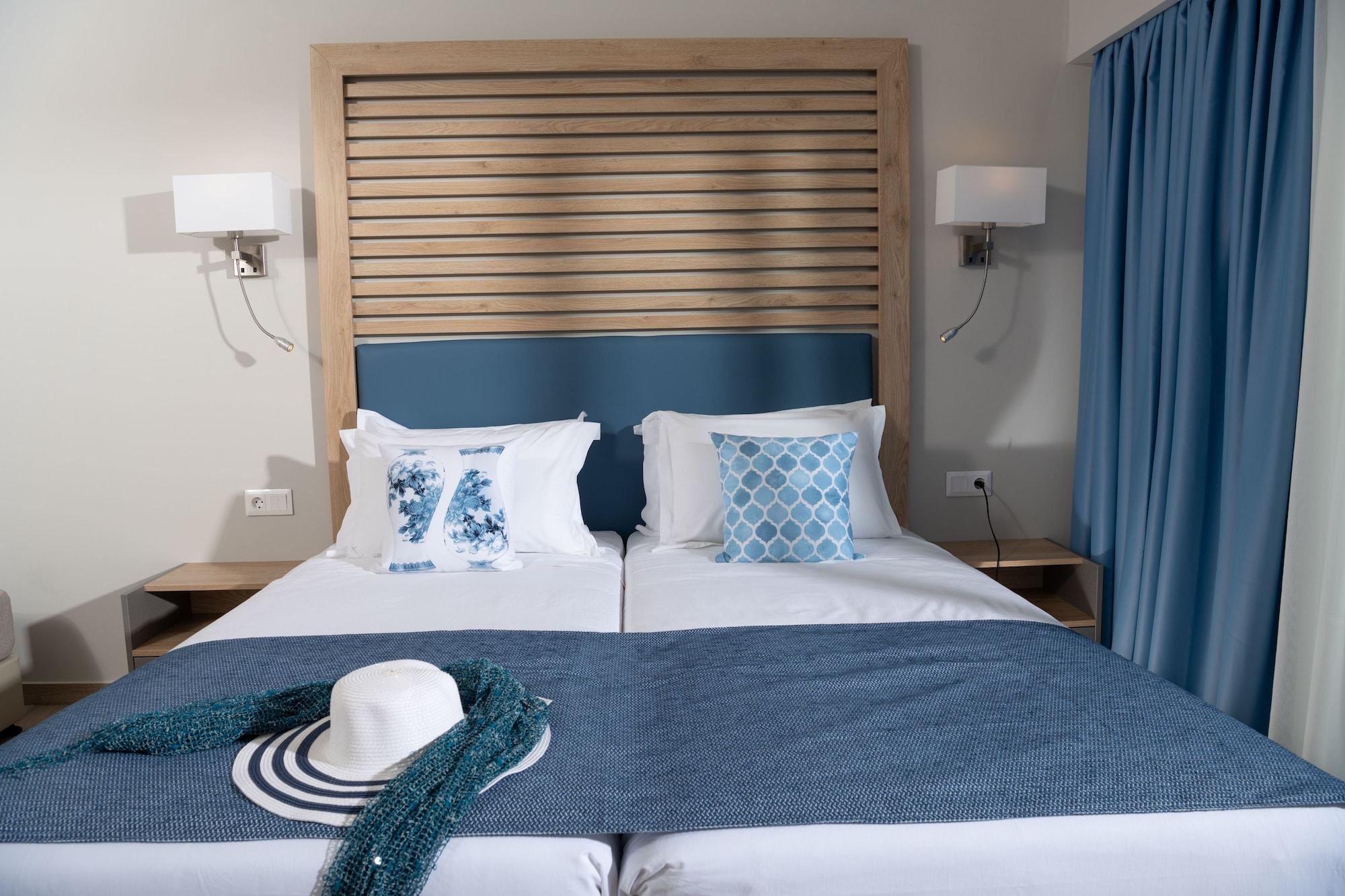 Elounda Breeze Resort Экстерьер фото