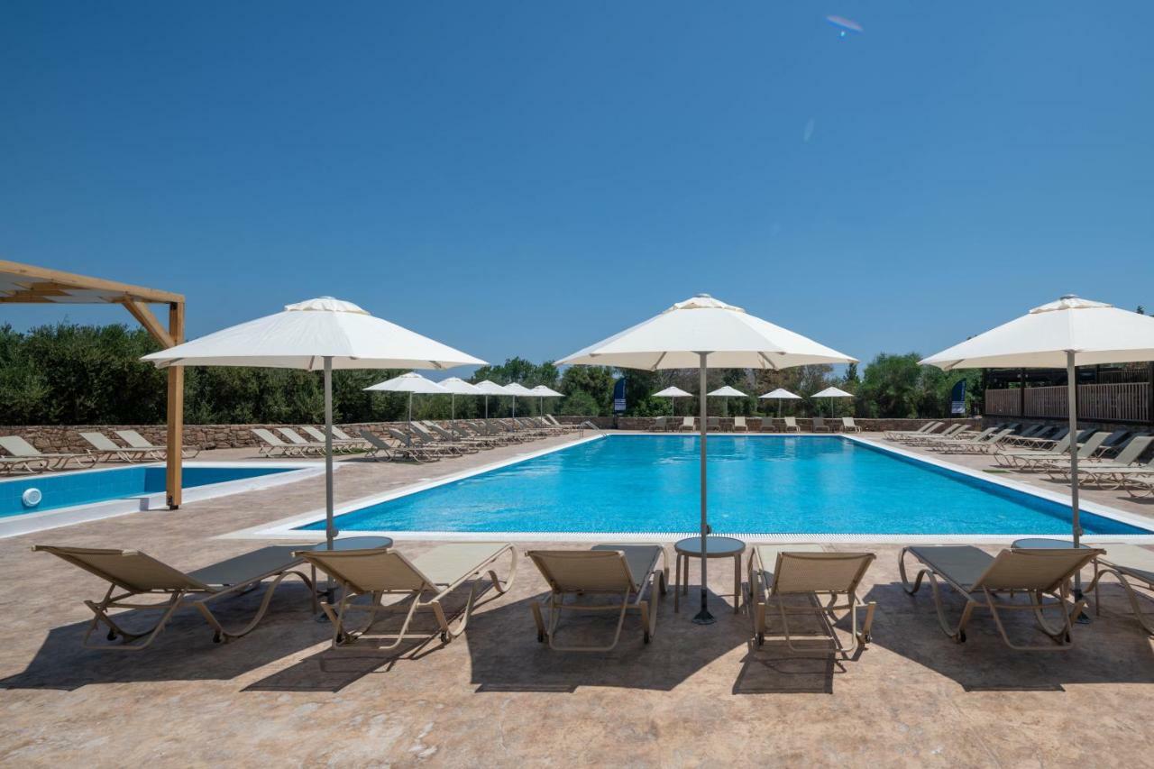 Elounda Breeze Resort Экстерьер фото